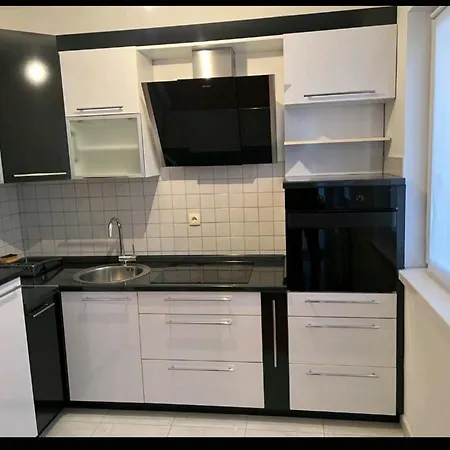 Centar 1 Apartment *